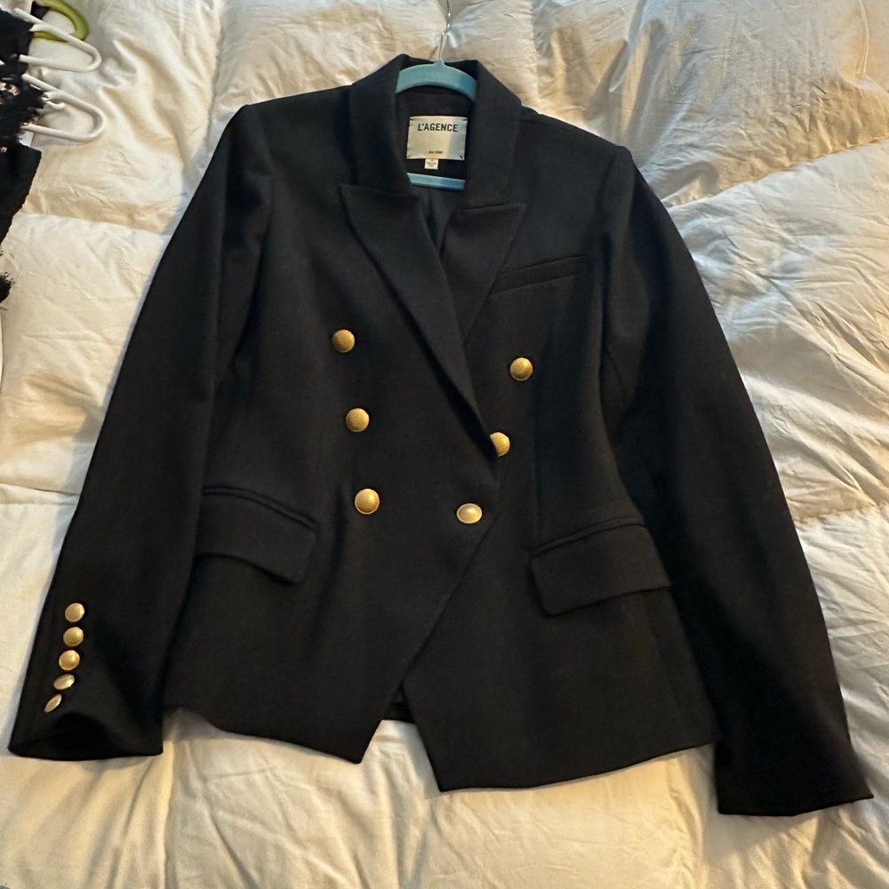 L’agence Kenzie black blazer size 10 like new